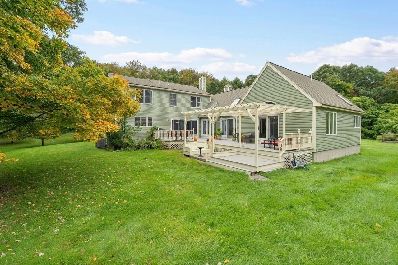 52 Moore Ln, Northborough, MA Photo #38