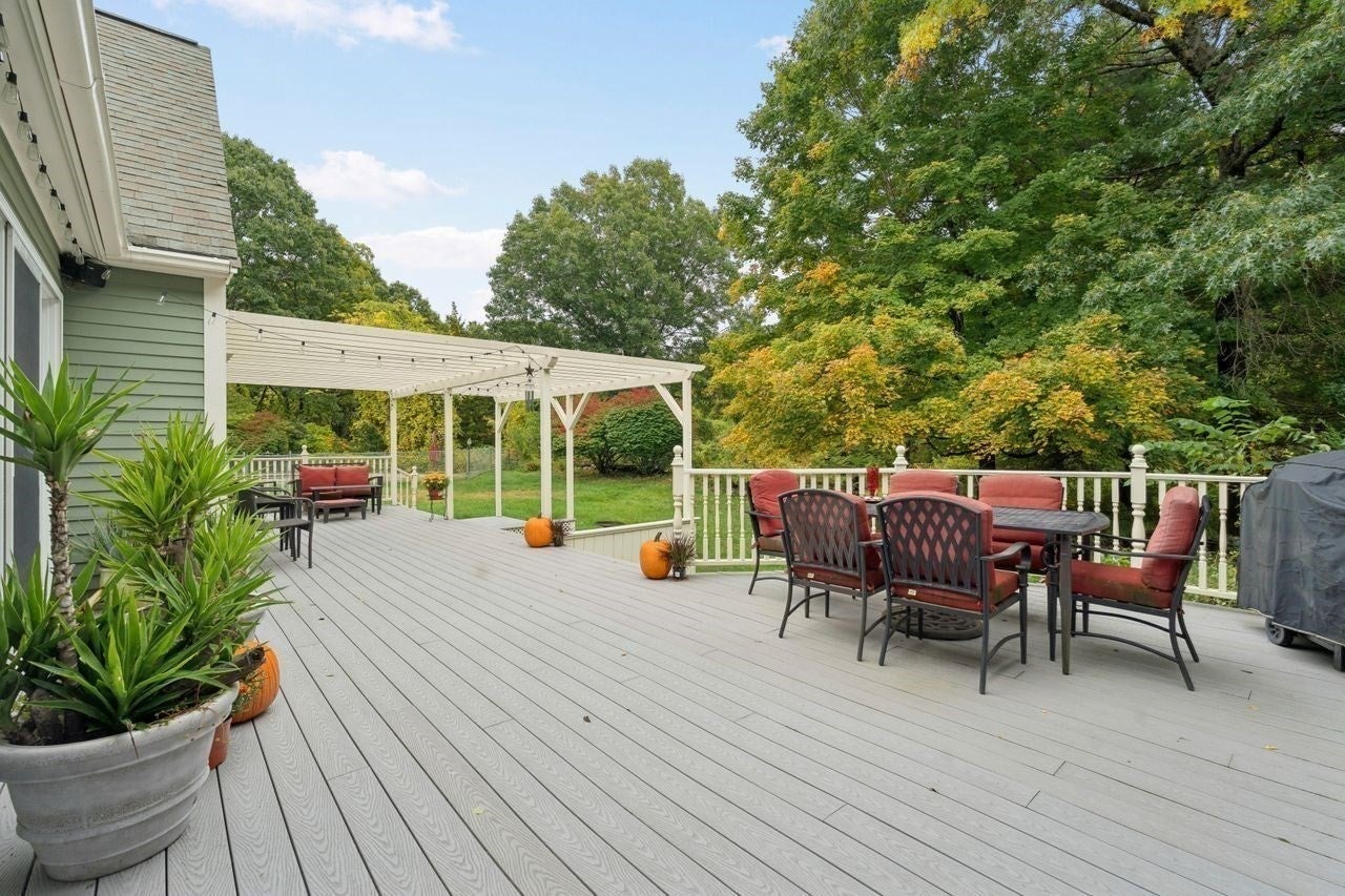 52 Moore Ln, Northborough, MA Photo #34