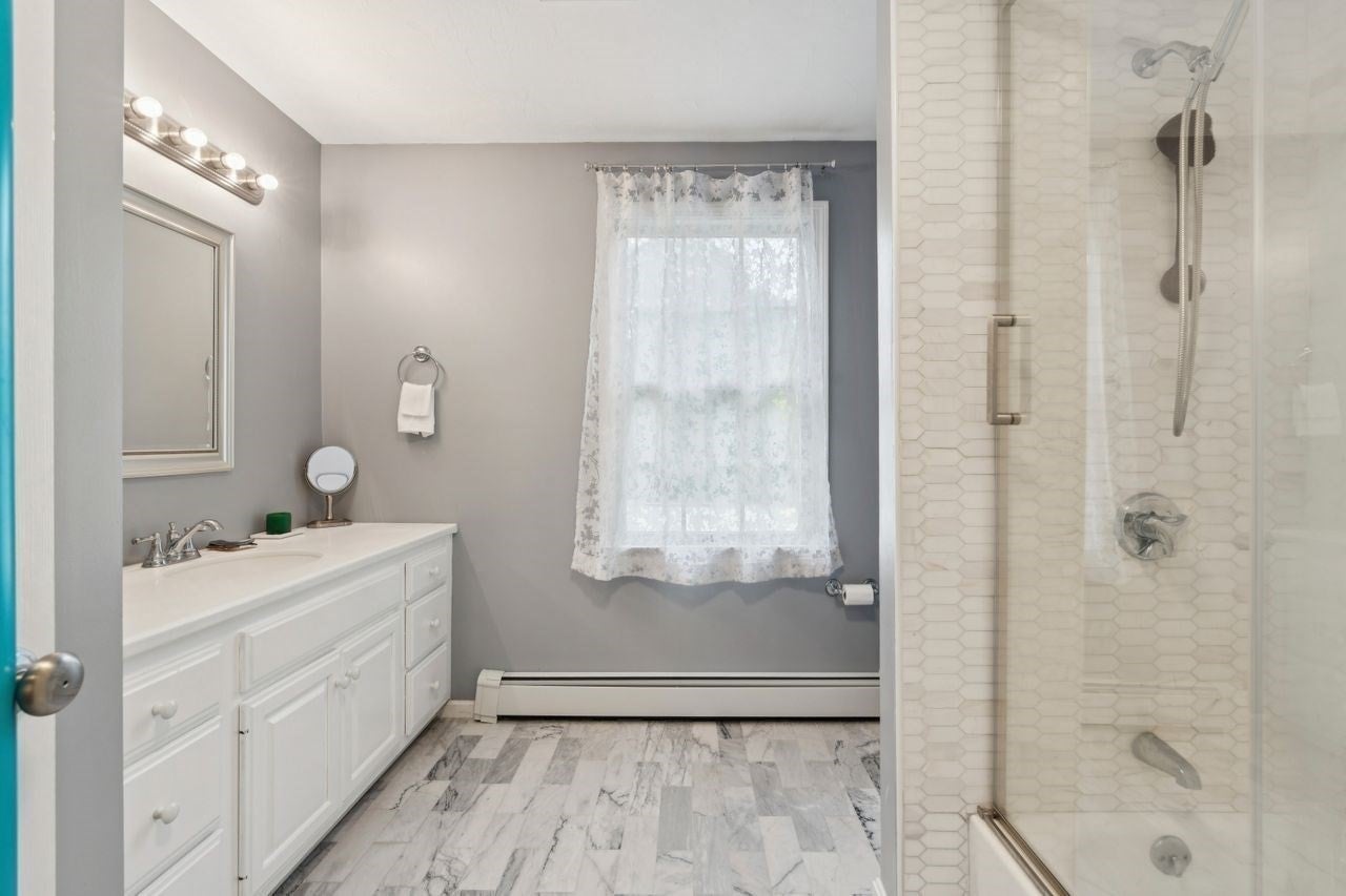 52 Moore Ln, Northborough, MA Photo #21