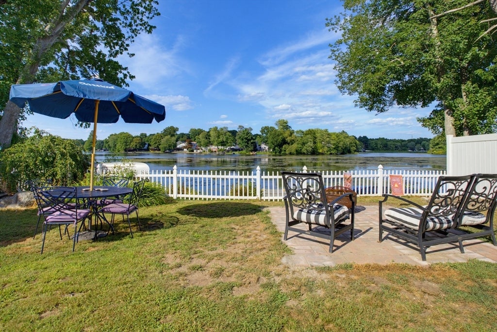 46 W Shore Rd, Holbrook, MA, 46 W Shore Rd, Holbrook, MA Photo #3