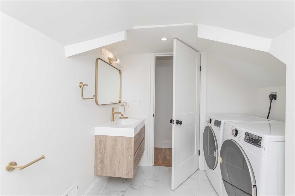 125 Mt Vernon Street #2, Newton, MA, 125 Mt Vernon Street #2, Newton, MA Photo #36