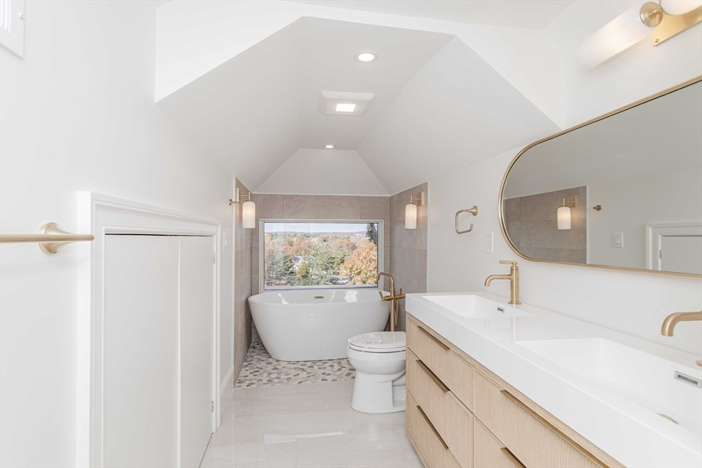 125 Mt Vernon Street #2, Newton, MA, 125 Mt Vernon Street #2, Newton, MA Photo #32