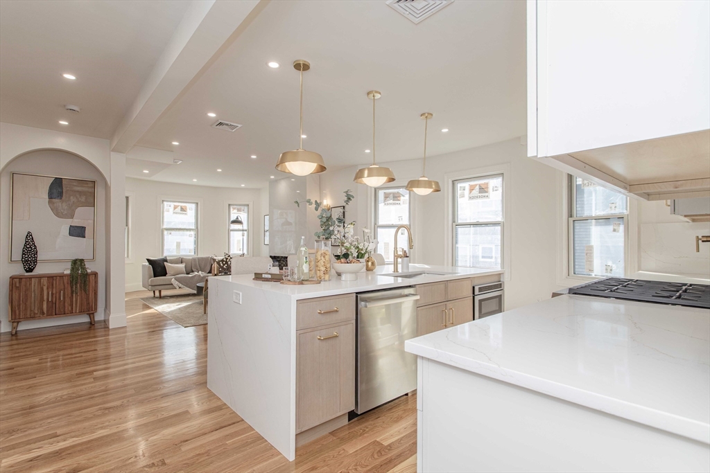 125 Mt Vernon Street #2, Newton, MA, 125 Mt Vernon Street #2, Newton, MA Photo #9