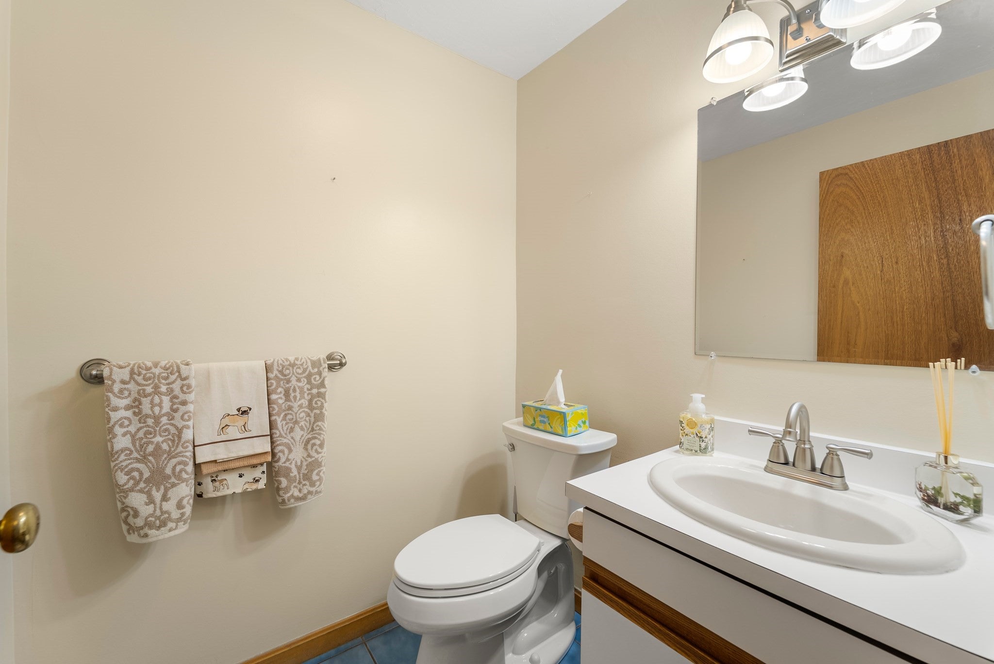 128 Orton St Ext, Worcester, MA, 128 Orton St Ext, Worcester, MA Photo #10