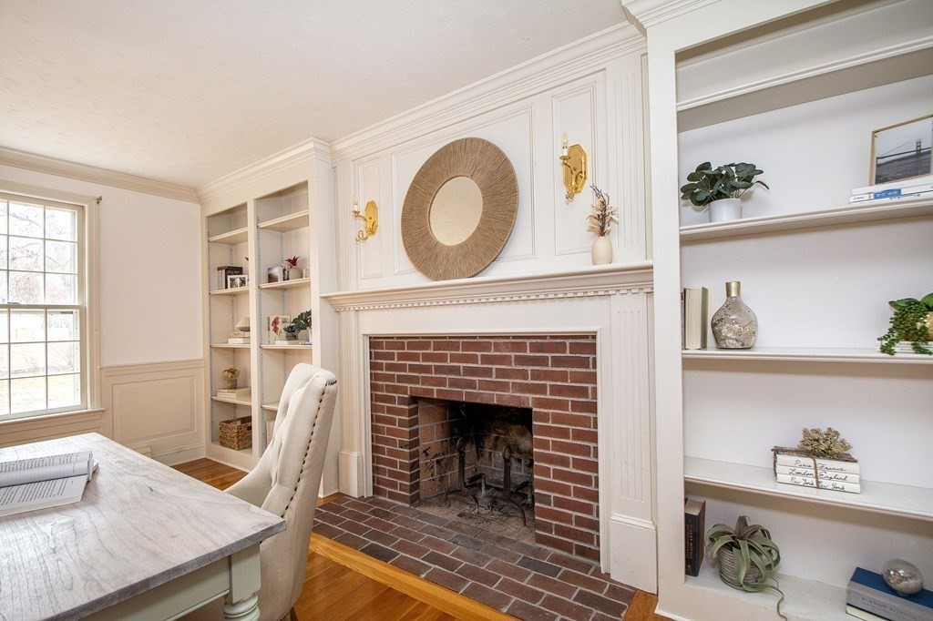 162 Forest St