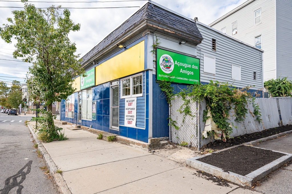 1 Lilley Ave