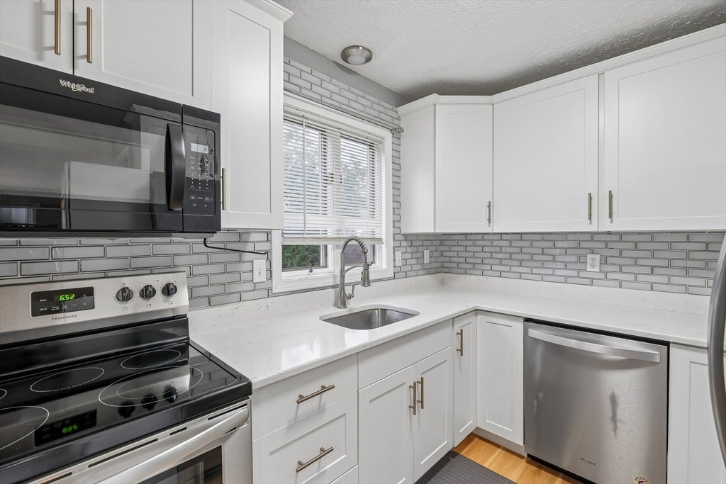 18 Ballou St #2, Putnam, CT, 18 Ballou St #2, Putnam, CT Photo #11