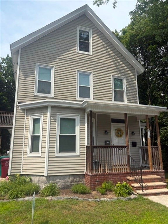 Photo of 110 Eighteenth Street, Lowell, MA