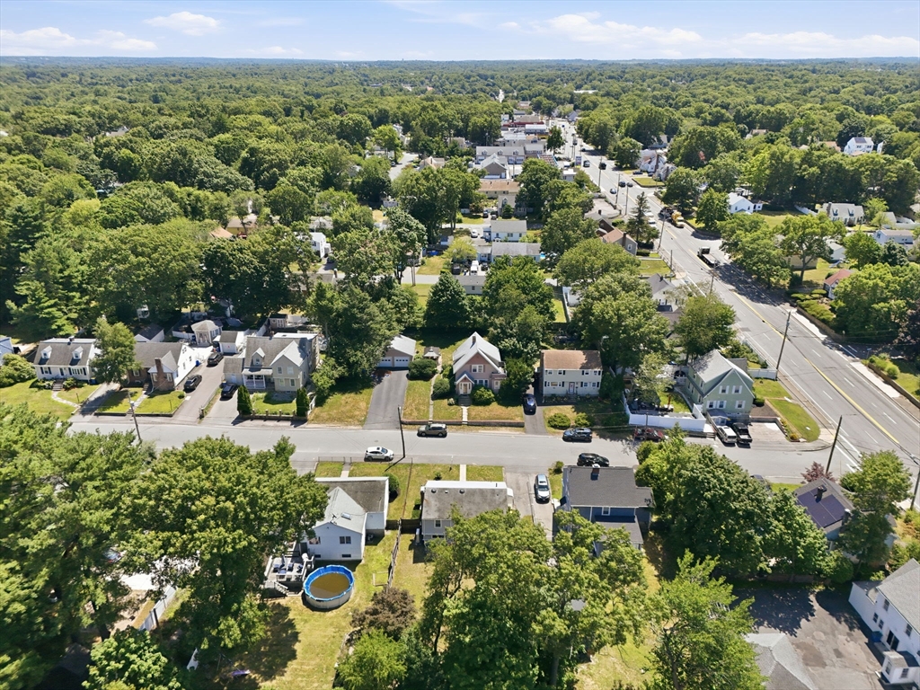 8 Bossi Ave, Randolph, MA Photo #37