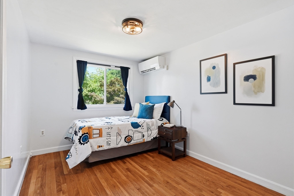 8 Bossi Ave, Randolph, MA Photo #18