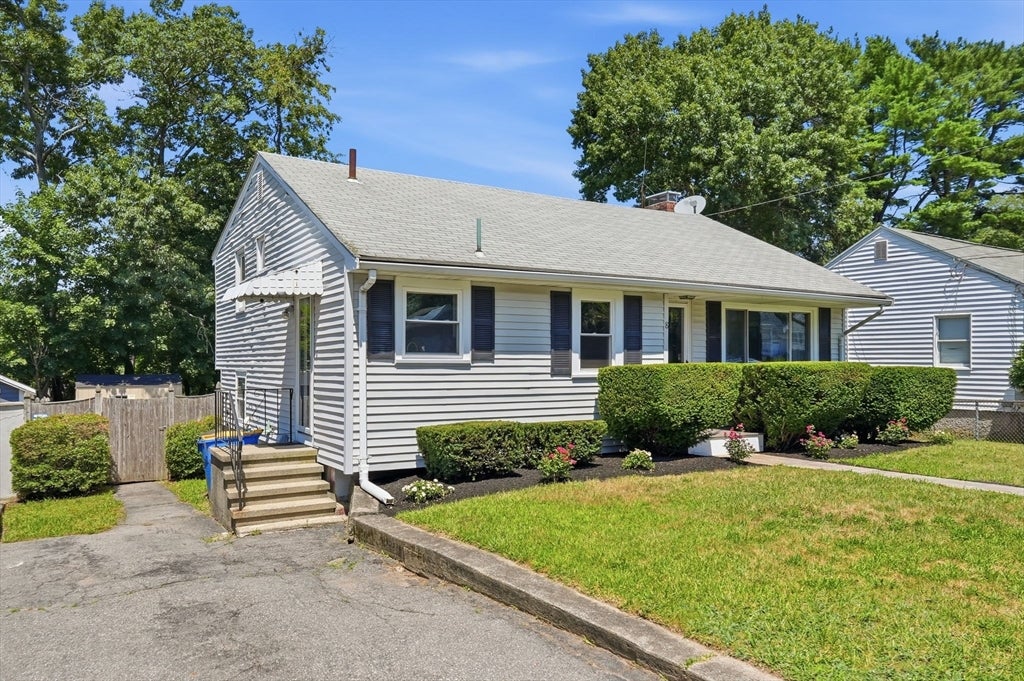 Photo of 8 Bossi Ave, Randolph, MA 02368 (MLS # 73555884)