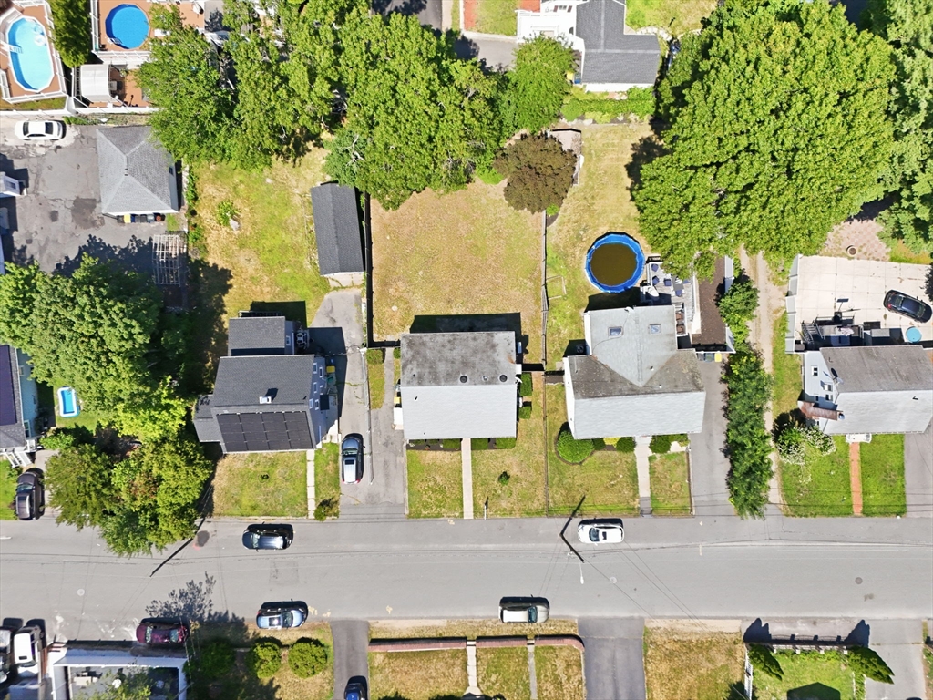 8 Bossi Ave, Randolph, MA Photo #34
