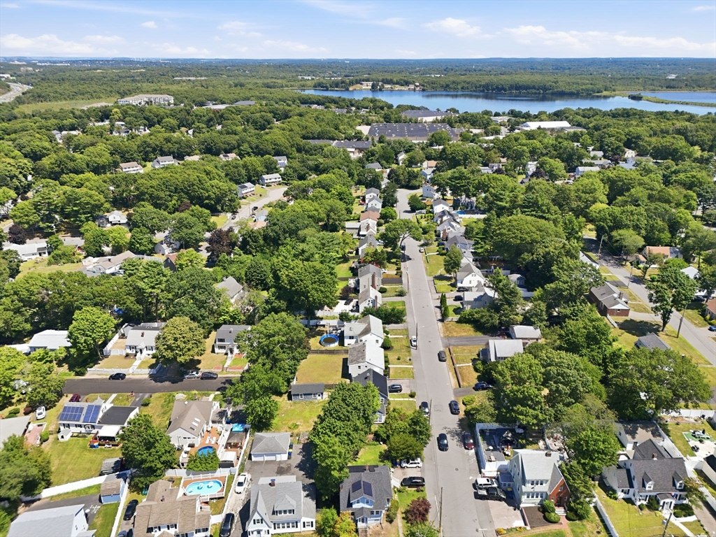 8 Bossi Ave, Randolph, MA Photo #35