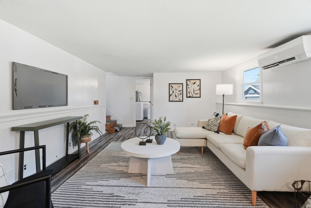 8 Bossi Ave, Randolph, MA Photo #25