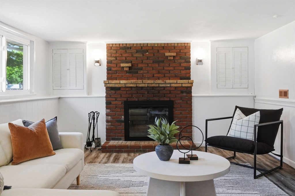 8 Bossi Ave, Randolph, MA Photo #24