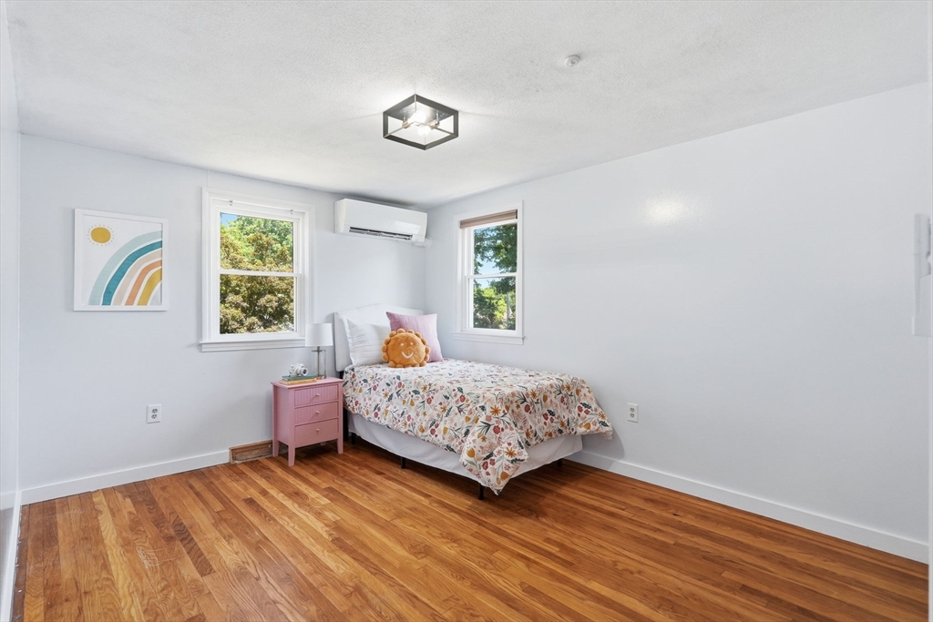 8 Bossi Ave, Randolph, MA Photo #20