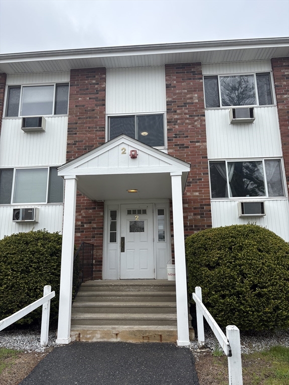 5 Turnpike Rd 226