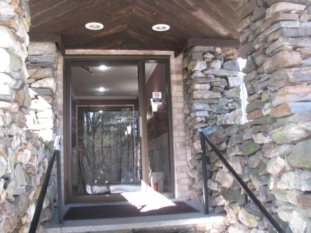 181 Littleton Rd 406