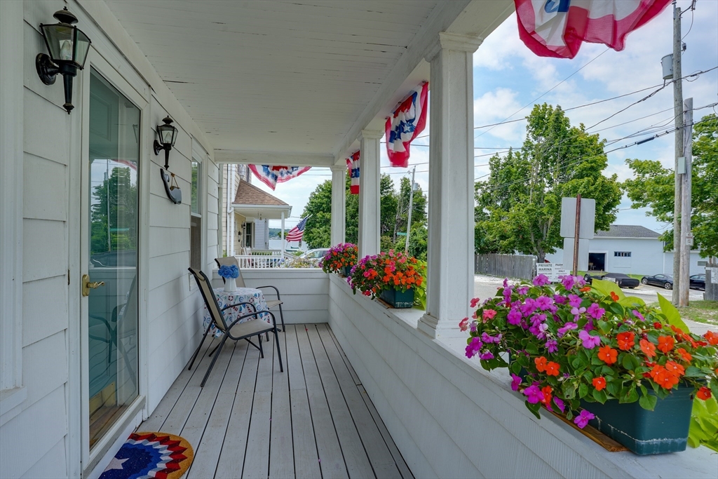 154 Calef Ave