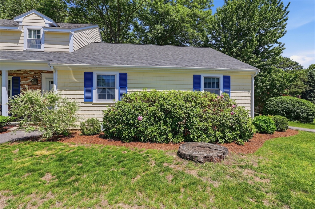 15 Meetinghouse Road 15