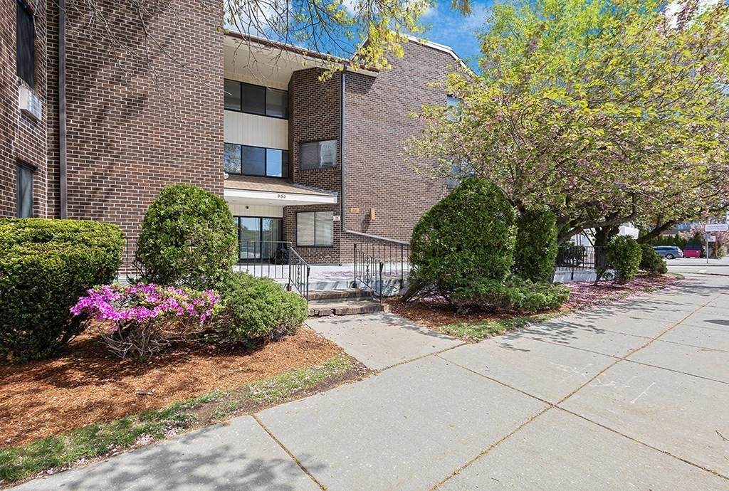 935 Washington St #1, Newton, MA, 935 Washington St #1, Newton, MA Photo #1