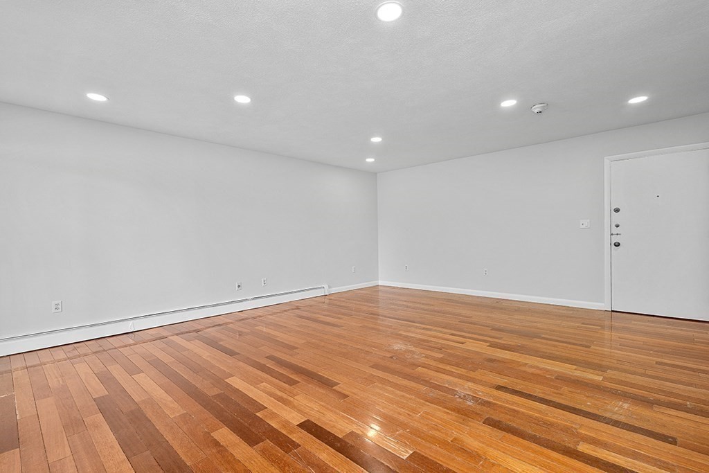 935 Washington St #1, Newton, MA, 935 Washington St #1, Newton, MA Photo #6