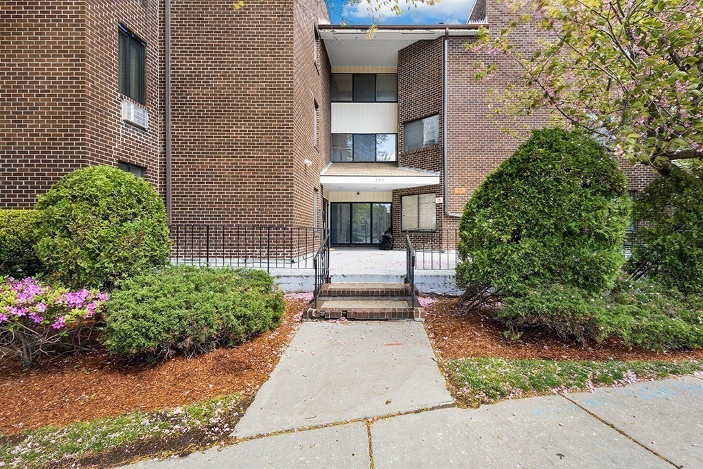 935 Washington St #1, Newton, MA, 935 Washington St #1, Newton, MA Photo #18
