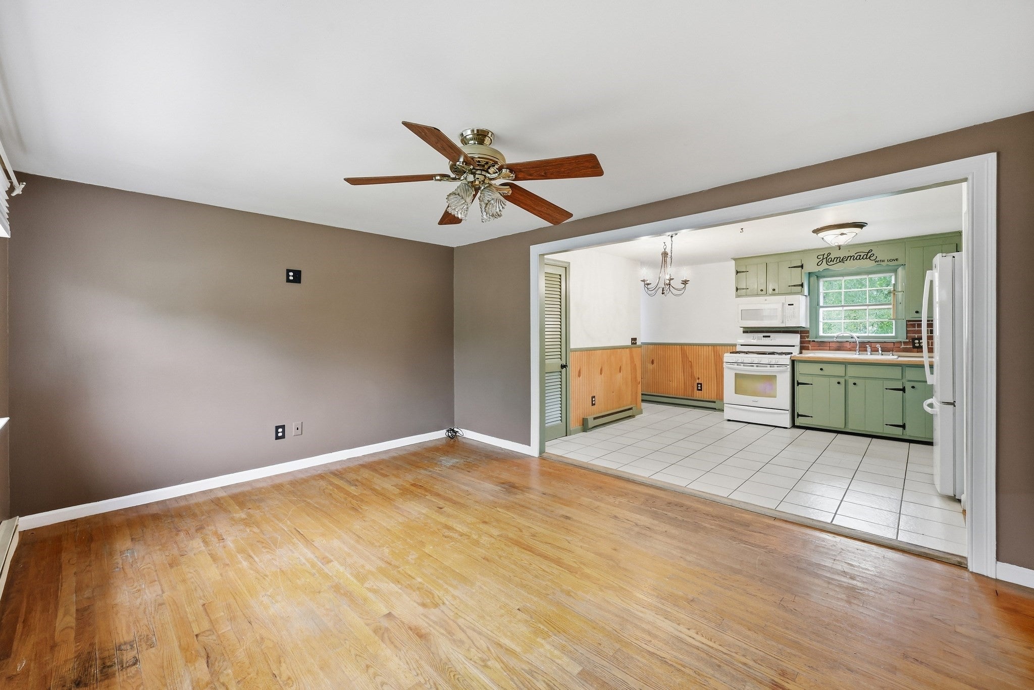 50 Finch Rd, Springfield, MA Photo #20