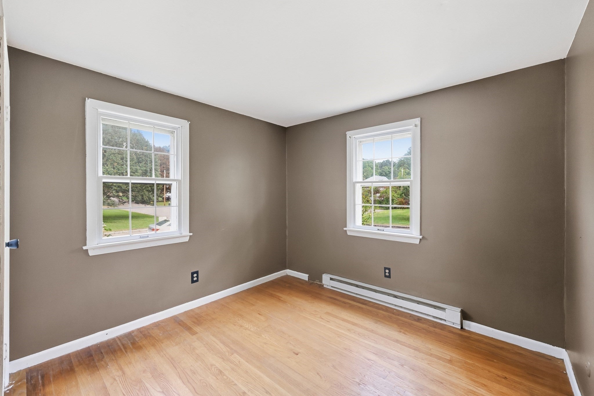 50 Finch Rd, Springfield, MA Photo #11