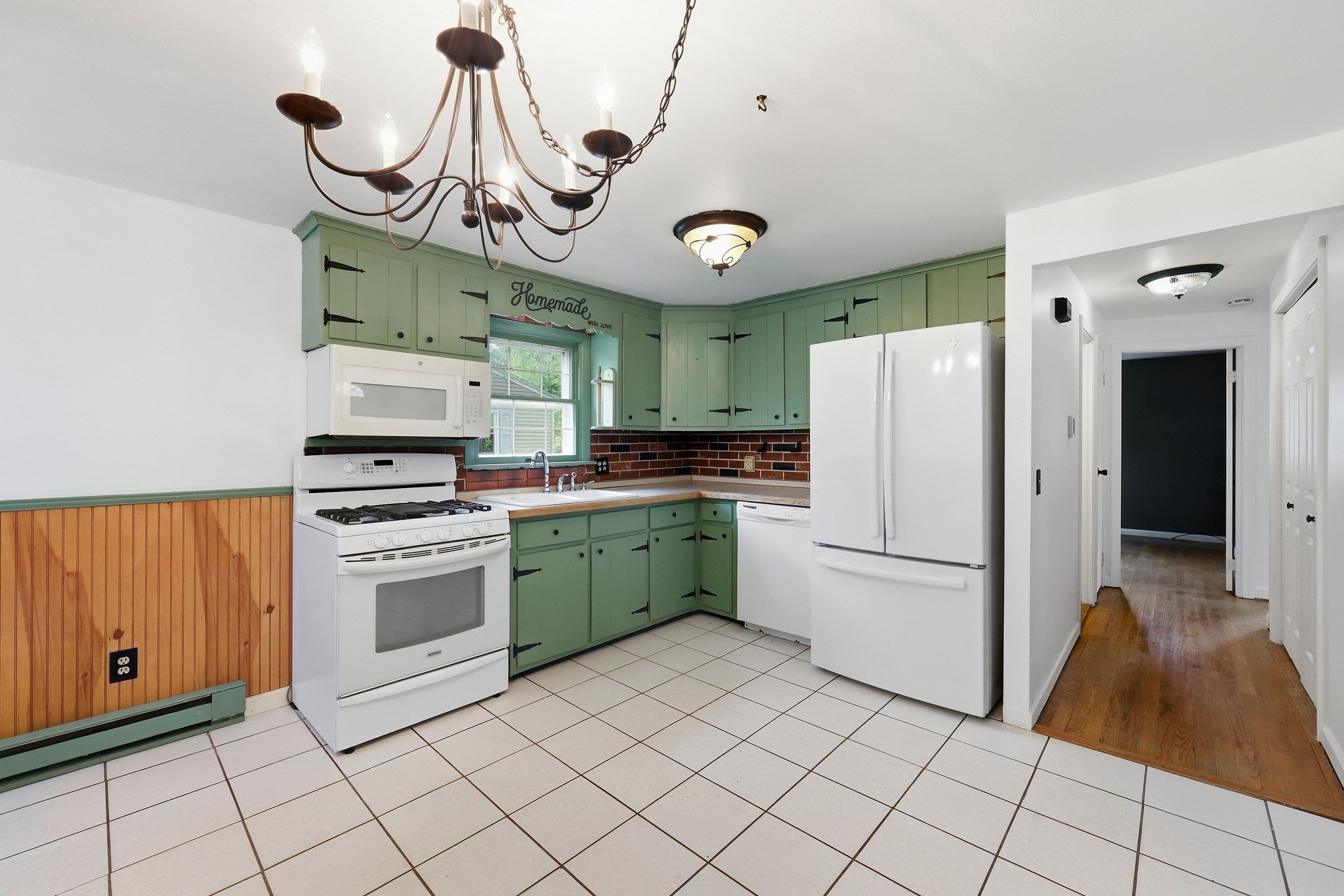 50 Finch Rd, Springfield, MA Photo #23