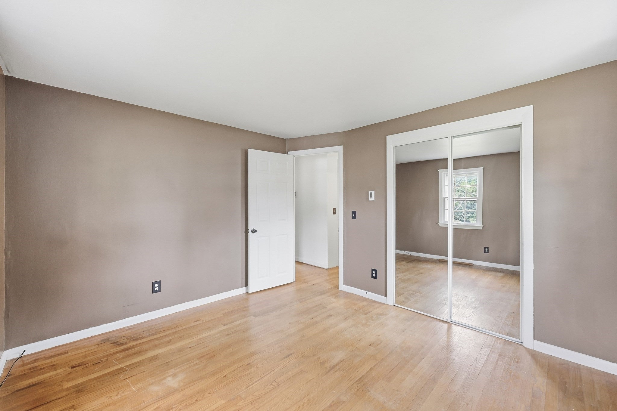 50 Finch Rd, Springfield, MA Photo #10