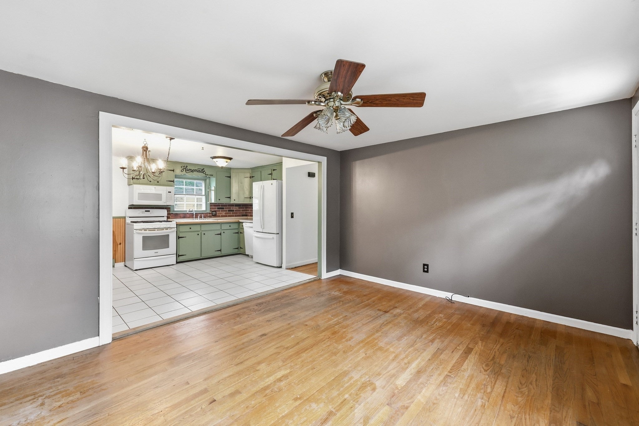 50 Finch Rd, Springfield, MA Photo #19