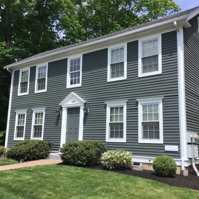 697 Main St