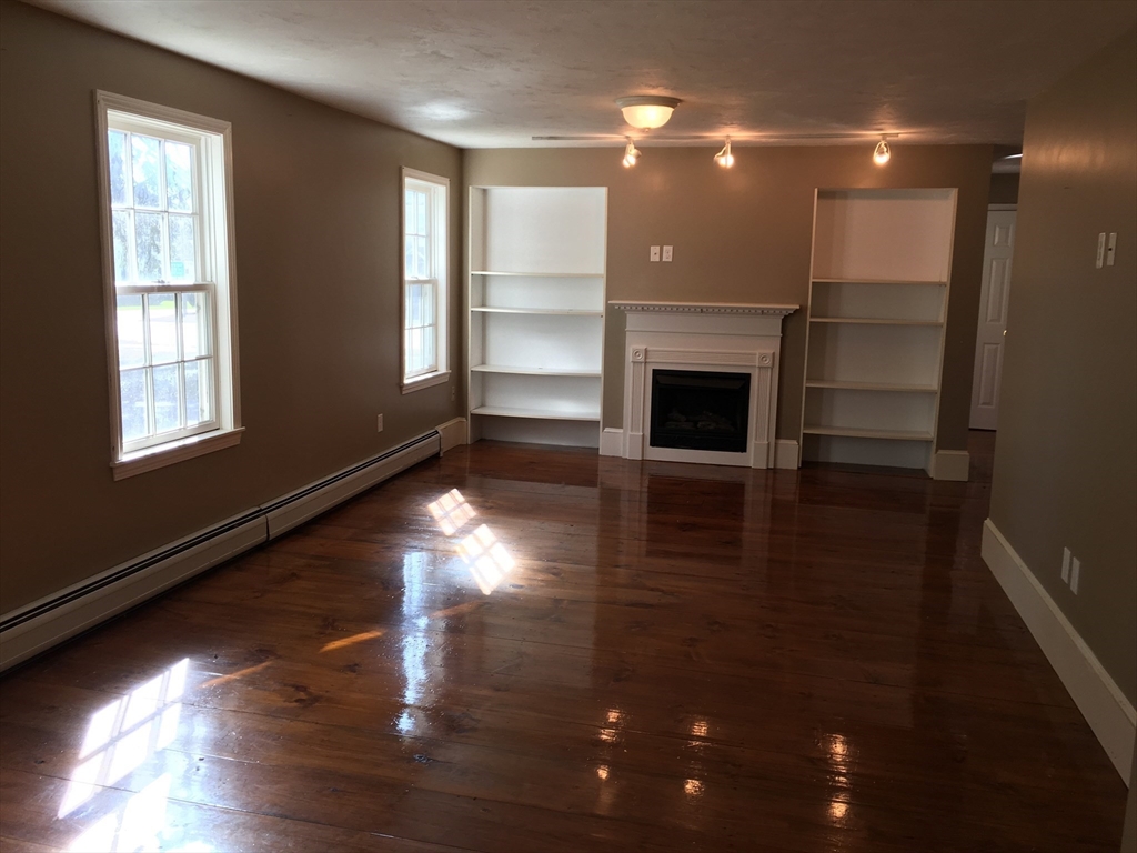 697 Main St
