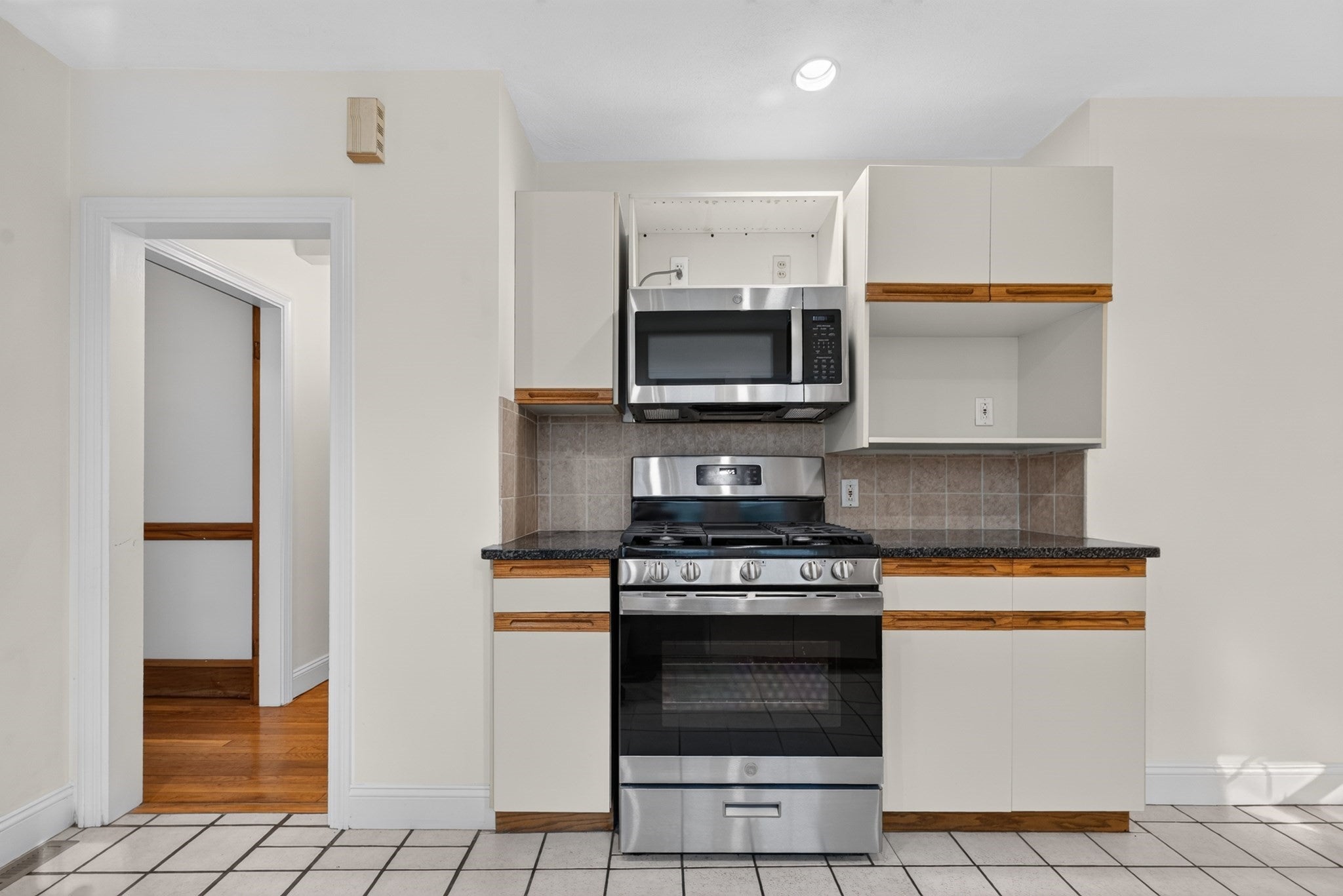 216 Tremont Street #216, Newton, MA, 216 Tremont Street #216, Newton, MA Photo #17