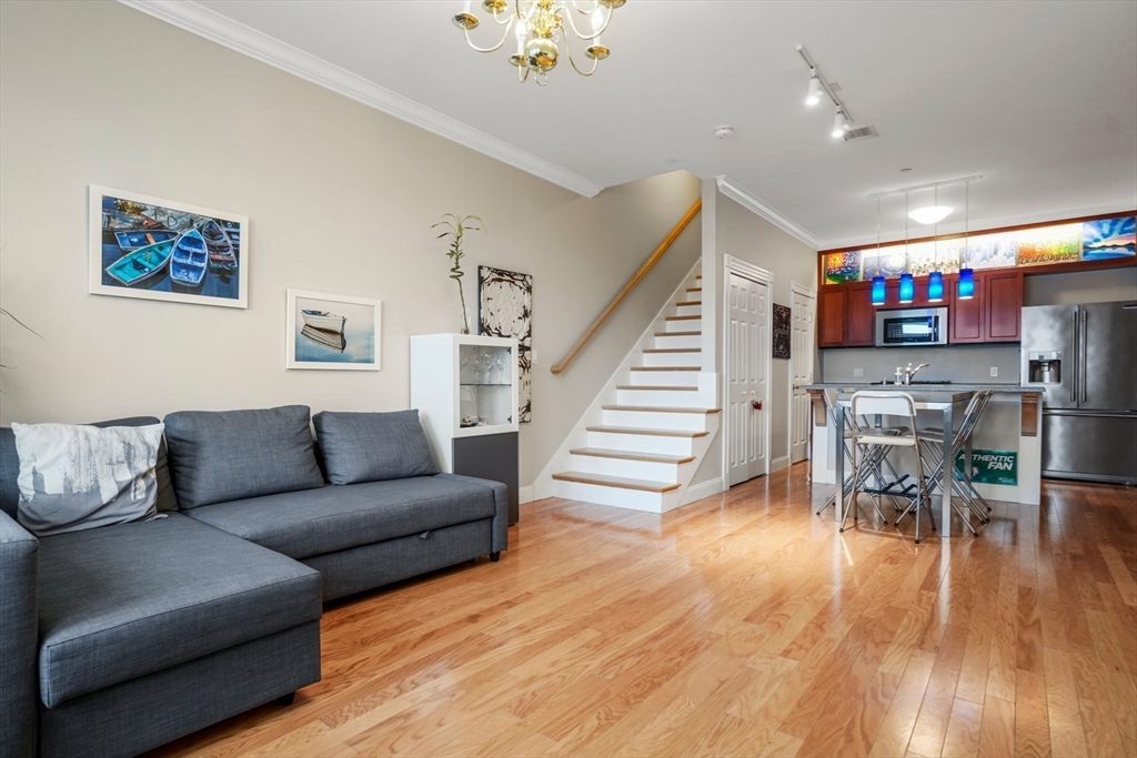 5 Brigham Street 1