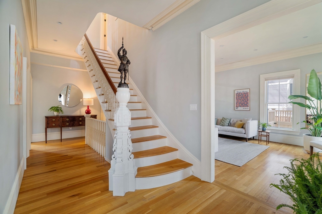 378 Broadway 378-1