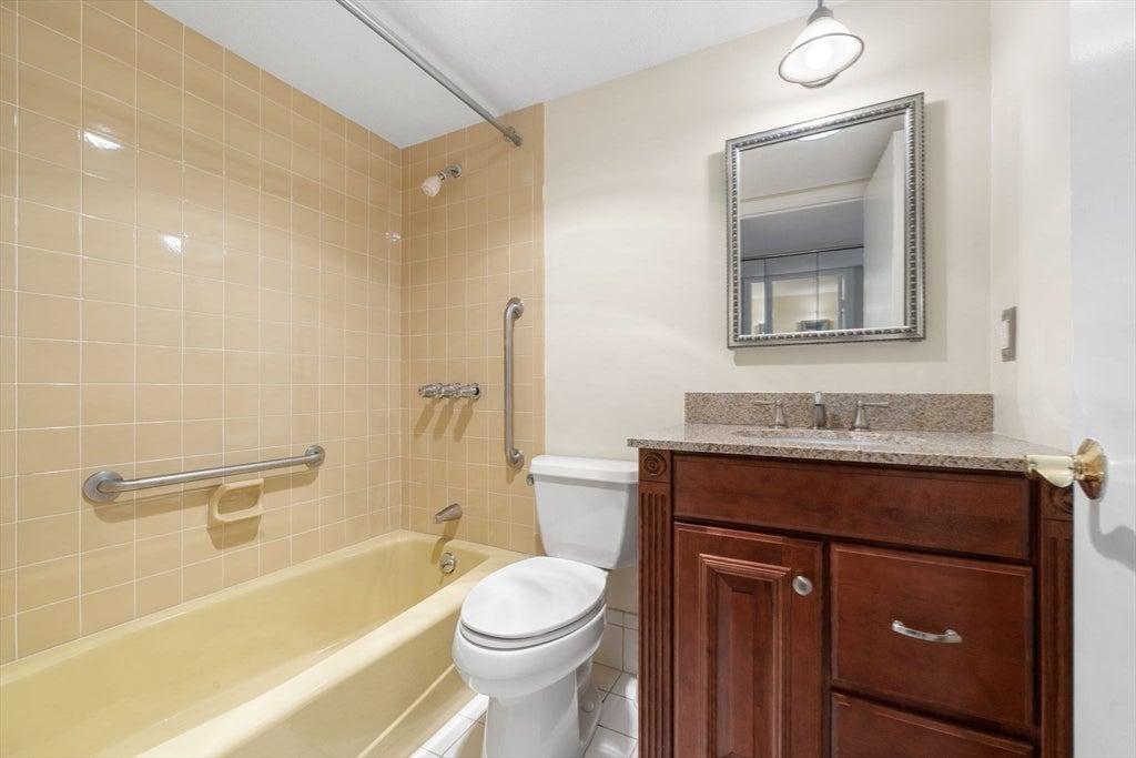 51 Melrose St #5F, Melrose, MA Photo #19