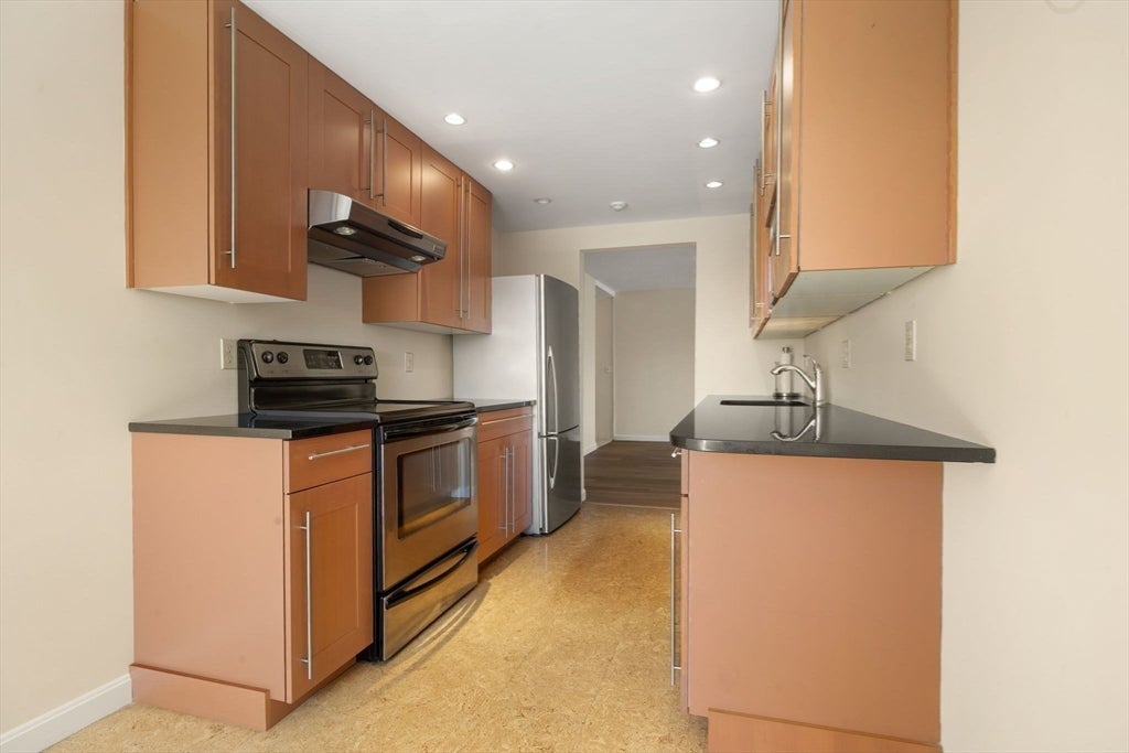 51 Melrose St #5F, Melrose, MA Photo #15