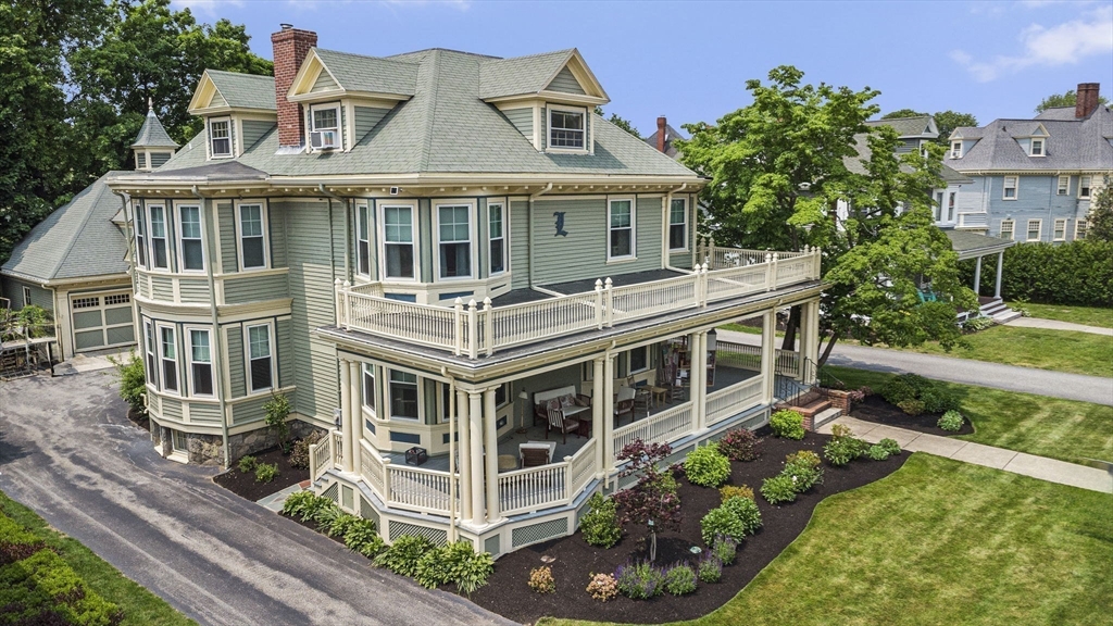 9 Arlington Rd