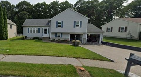 69 Santoro Rd Worcester MA 01606