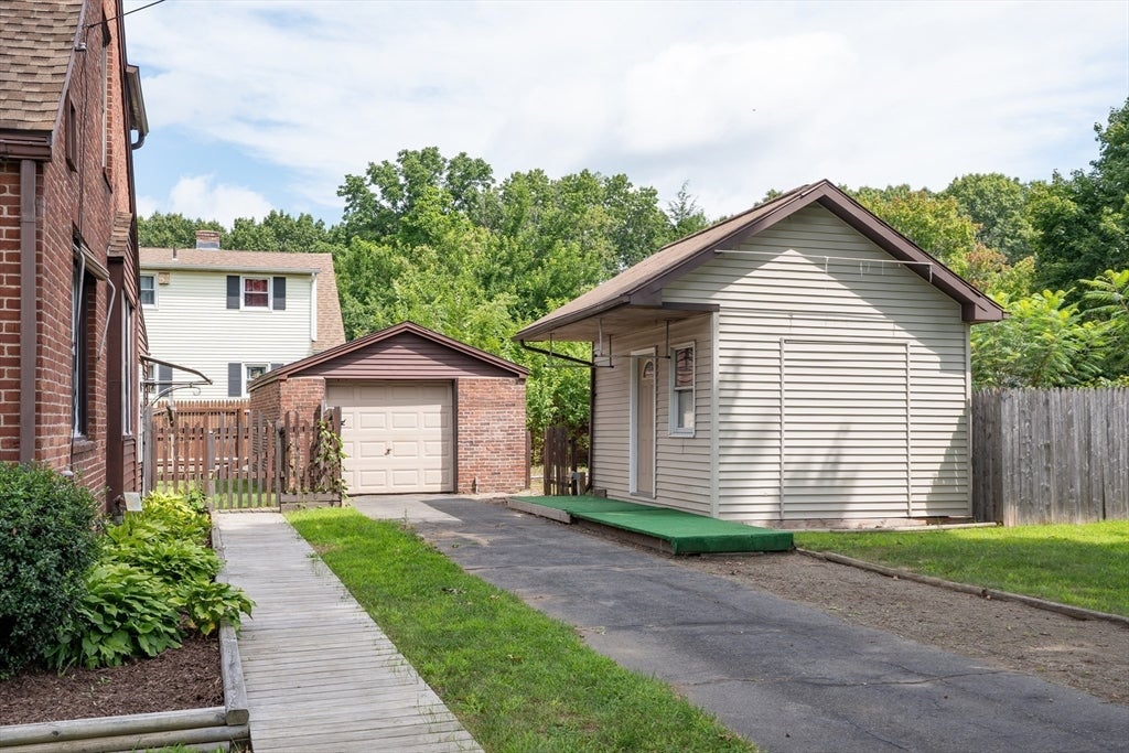 41 Park St, Agawam, MA, 41 Park St, Agawam, MA Photo #32