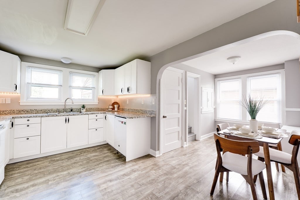 41 Park St, Agawam, MA, 41 Park St, Agawam, MA Photo #3