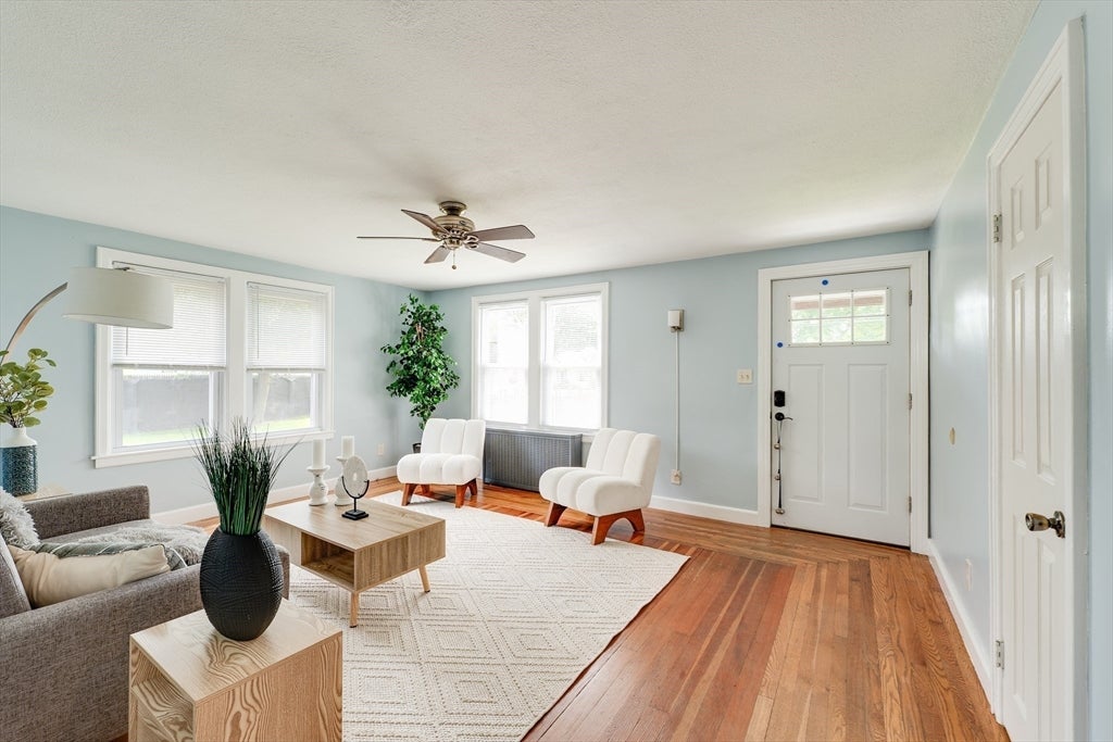 41 Park St, Agawam, MA, 41 Park St, Agawam, MA Photo #10