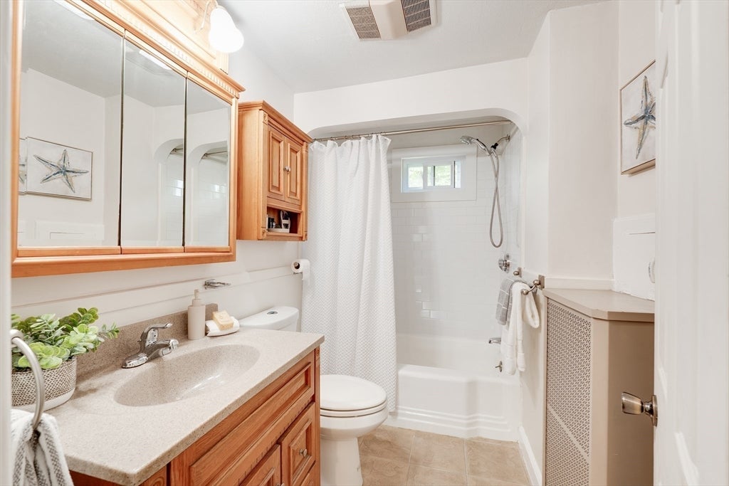 41 Park St, Agawam, MA, 41 Park St, Agawam, MA Photo #16
