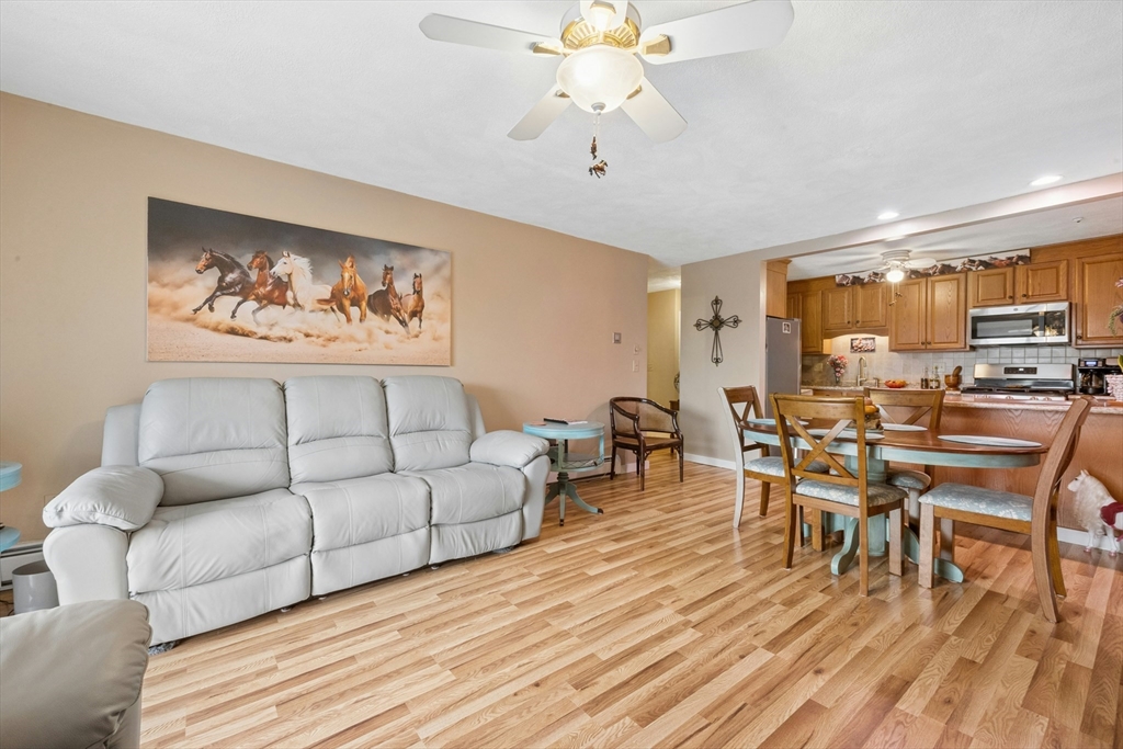 395 Merrimack St 42