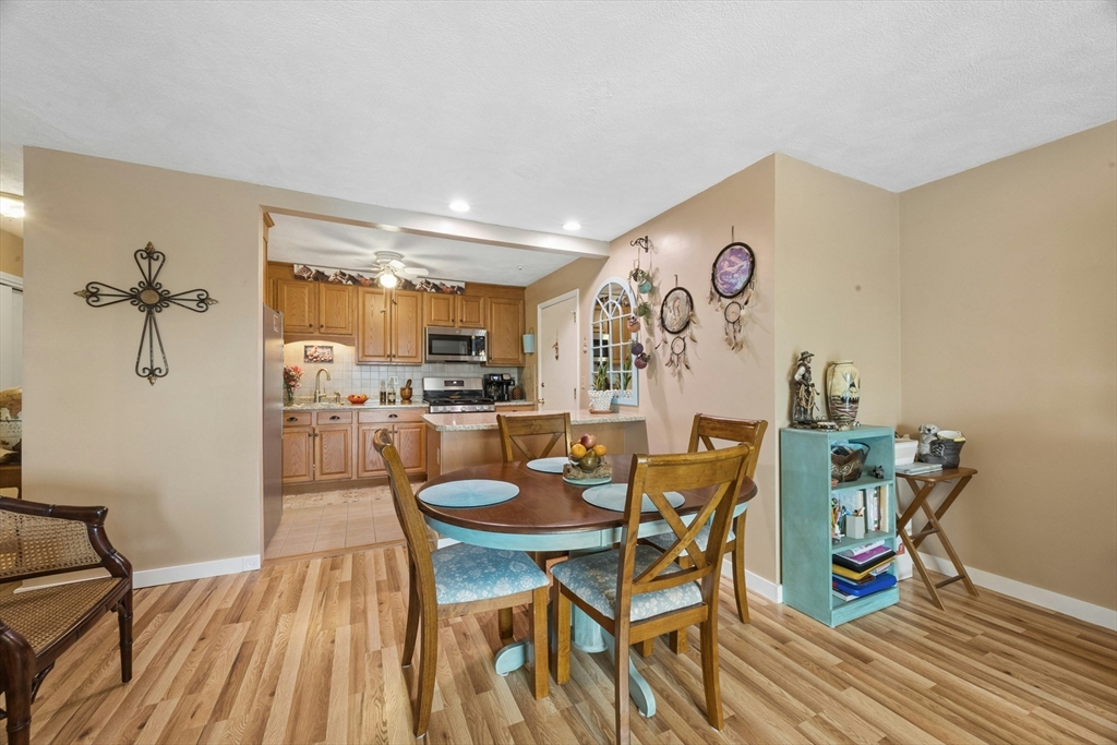 395 Merrimack St 42
