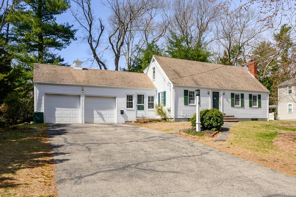 8 Pioneer Road