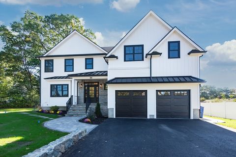 198 Salem St Wakefield MA 01880