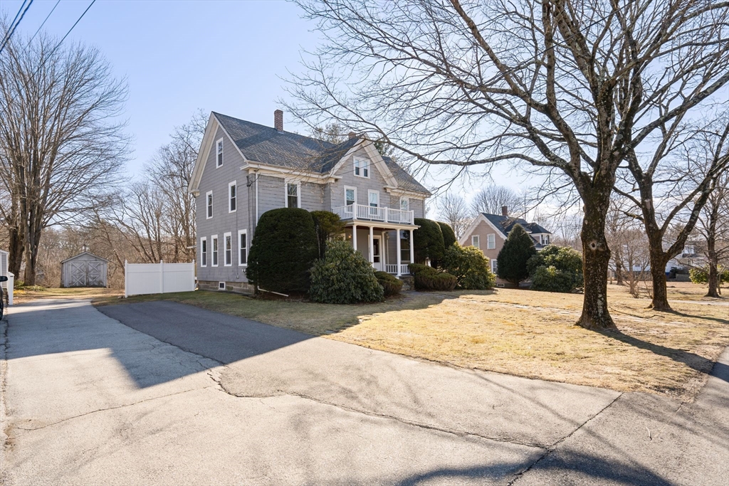 719 Union St 719